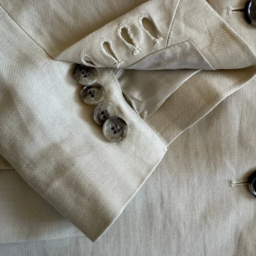 COS light beige